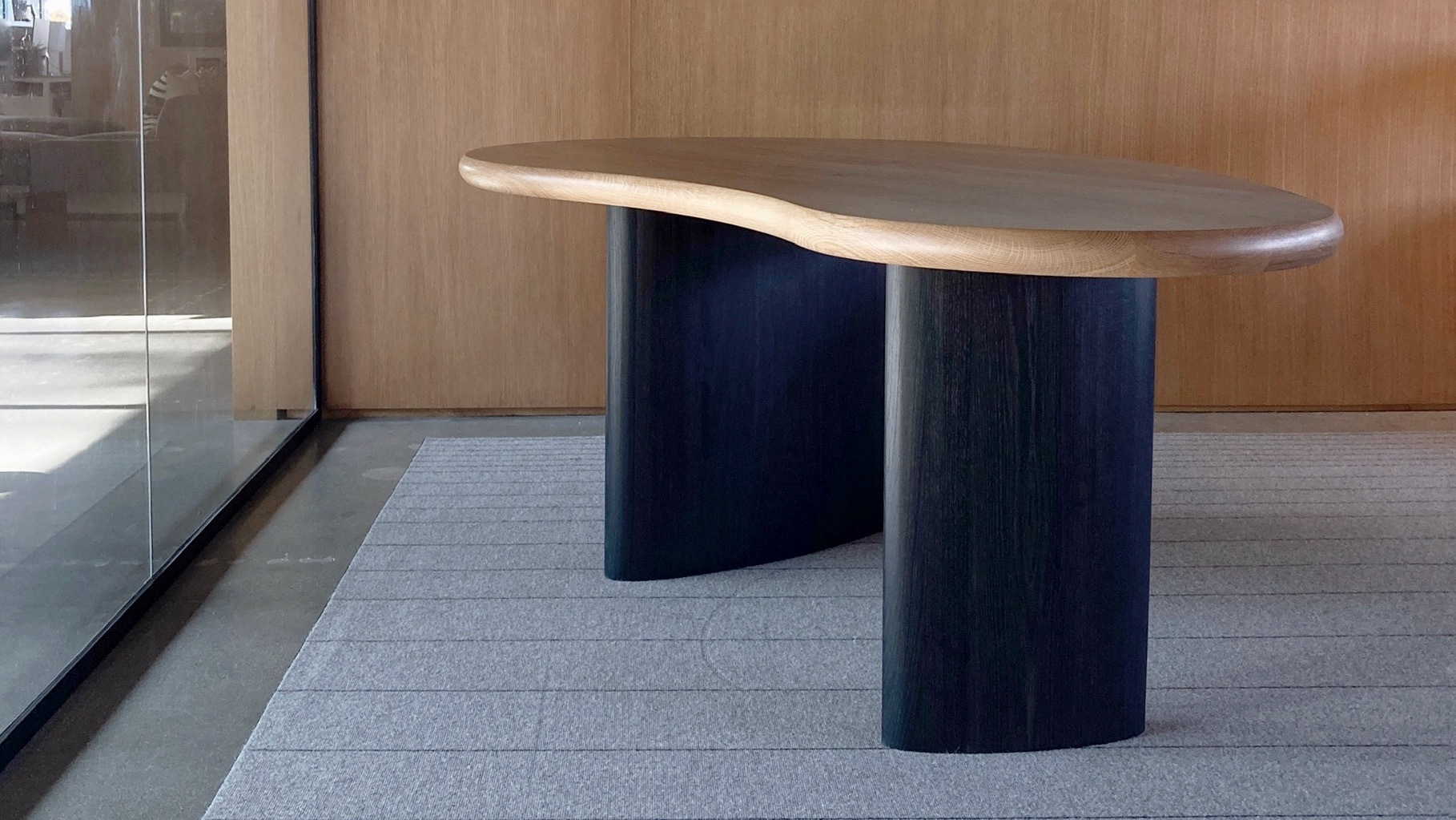 conference%20table%20made%20with%20oak%20and%20ebnized%20oak%20legs.jpeg