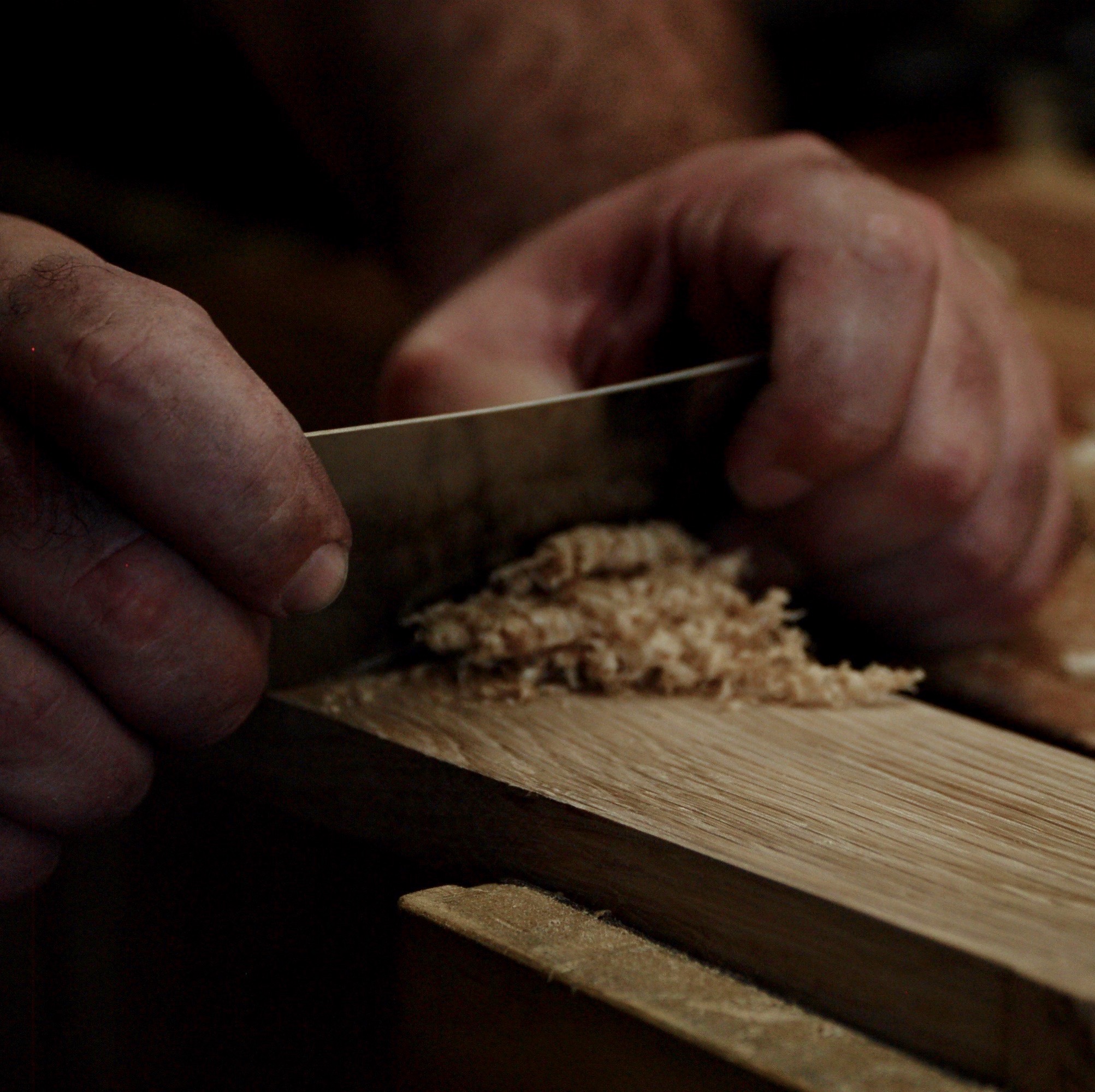 fine%20woodworker%20hands.jpeg
